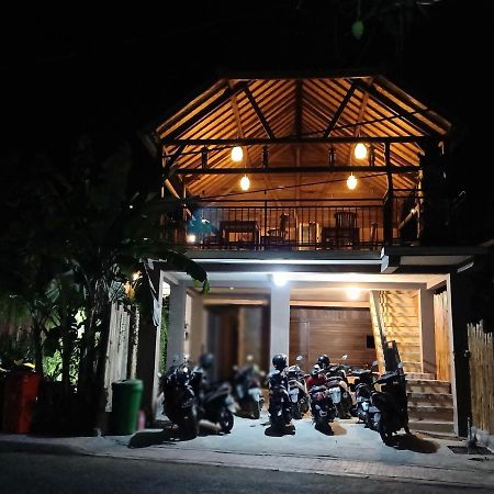 Happy Penida Hostel 2 Toyapakeh 외부 사진
